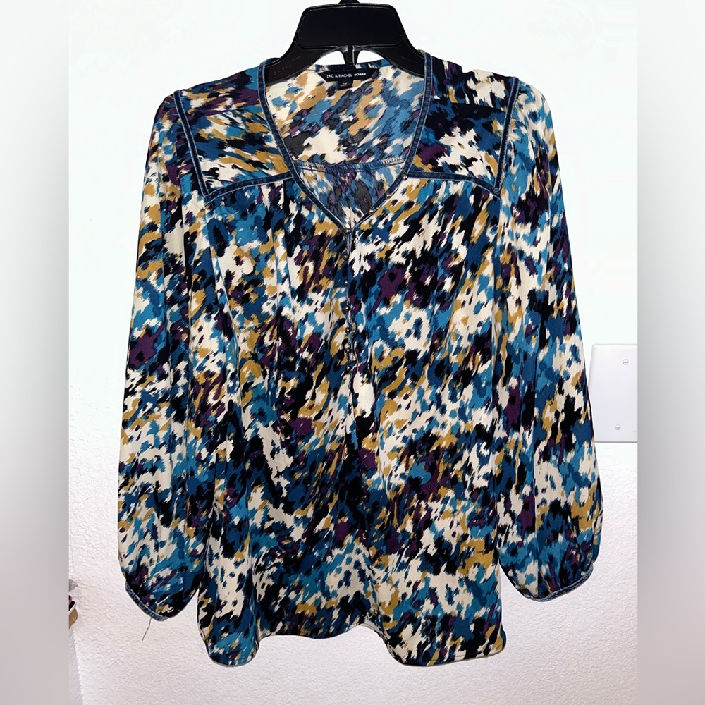 🎉🎉Zac & Rachel Blouse🎉🎉